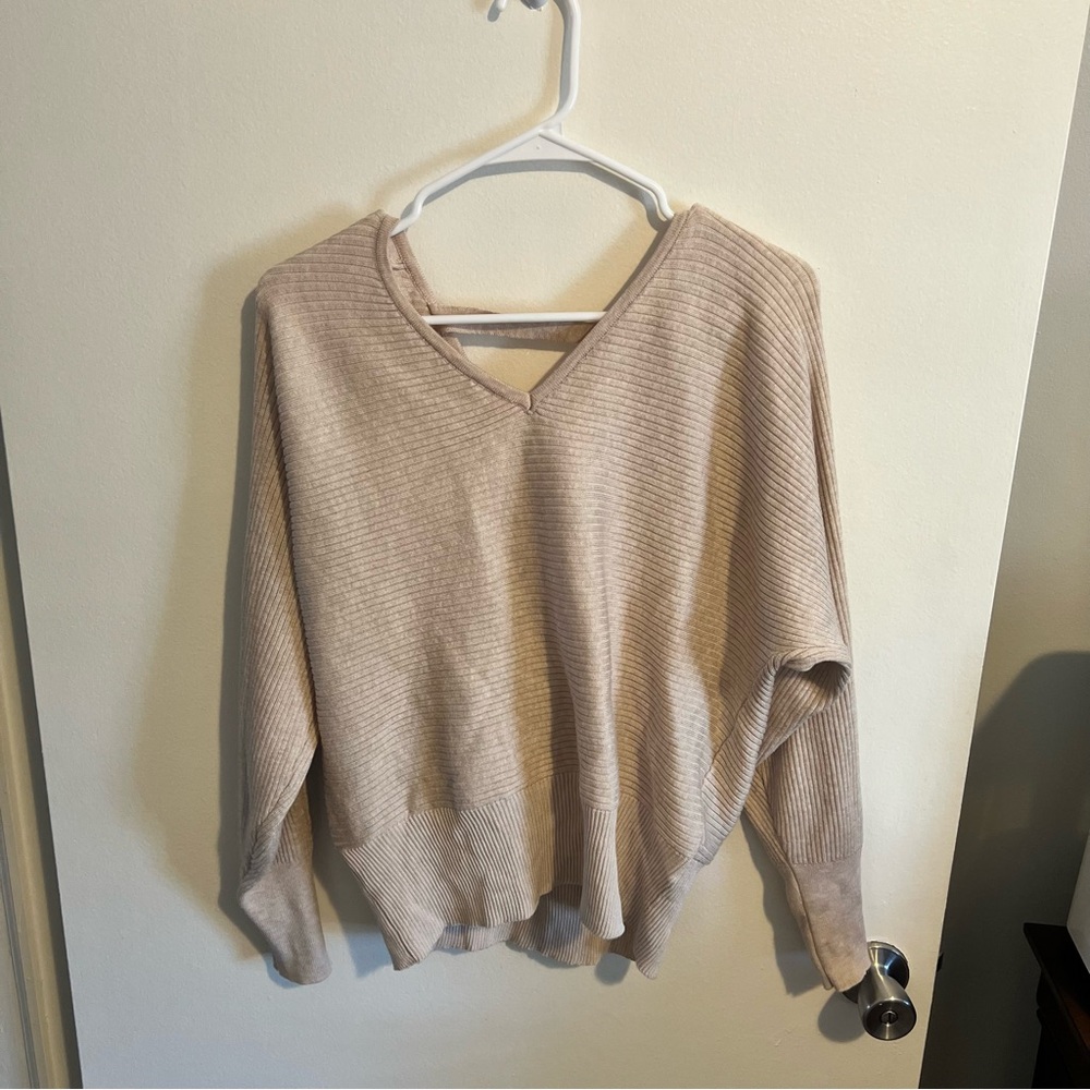 Pink Rose Women's Beige V-Neck Sweater